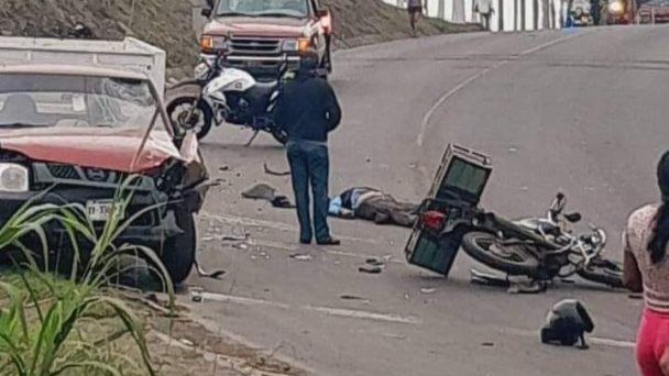 Motociclista Resulta Con Graves Lesiones Tras Aparatoso Accidente En