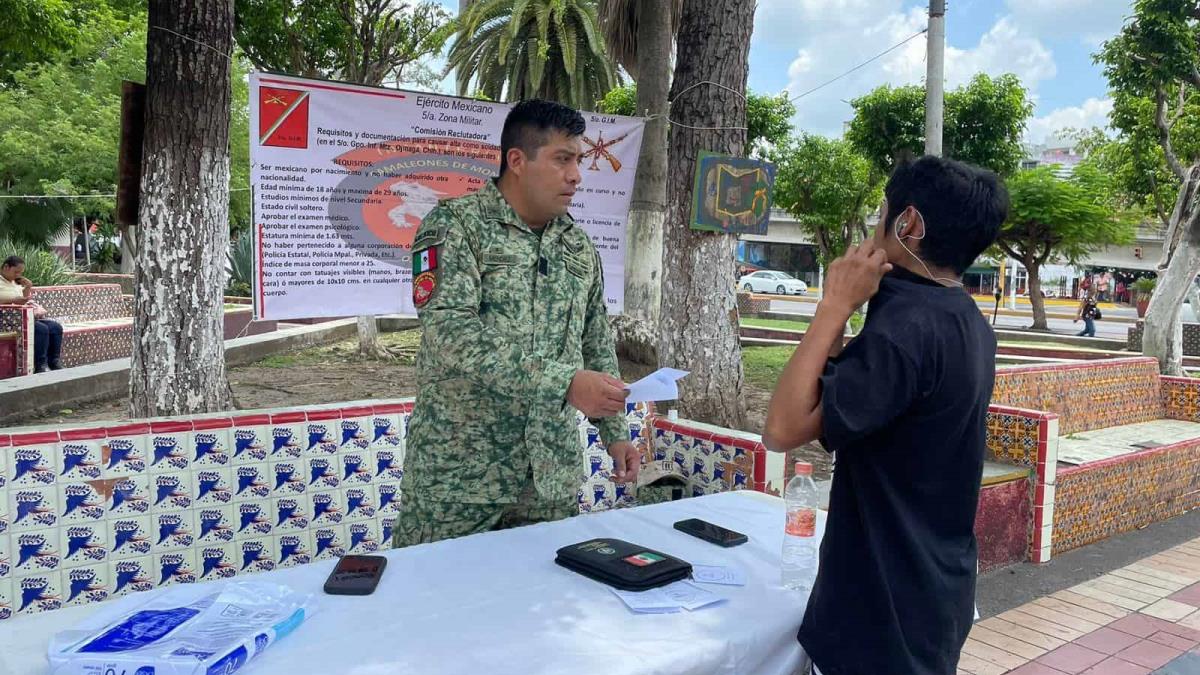 Reclutamiento del Ejército Mexicano en Poza Rica