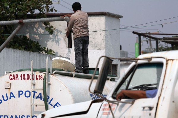 Huachicolean agua a CMAS, 30 mil usuarios en Coatzacoalcos