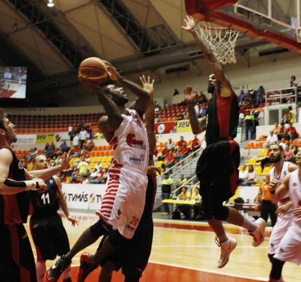 ¡Vuelven los Halcones Rojos de Veracruz! Gobierno anuncia inversión