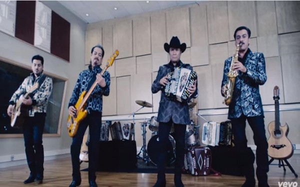 Tigres del Norte: en concierto en Zócalo de la CDMX, nos amanecemos