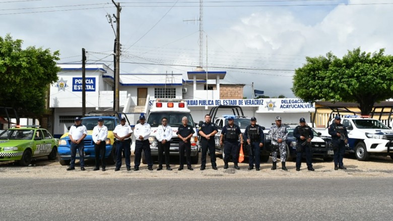 Dan banderazo de salida del Operativo Vacaciones de Verano 2018 en Acayucan