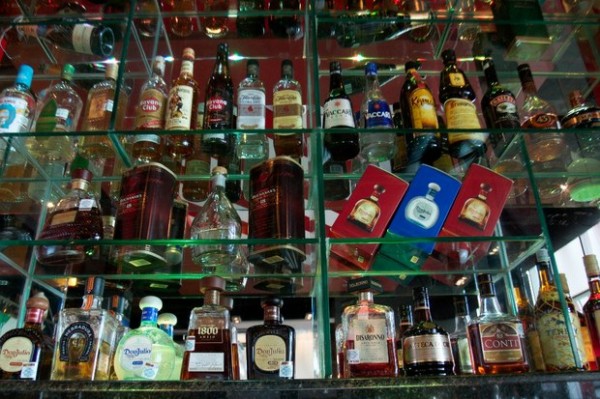Para combatir violencia, limitan venta de alcohol en Poza Rica