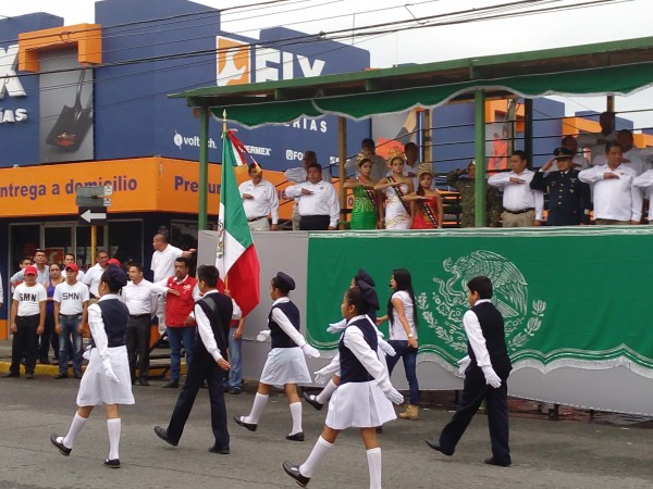 Cerca de 2 mil desfilarán en Poza Rica el 16 de septiembre