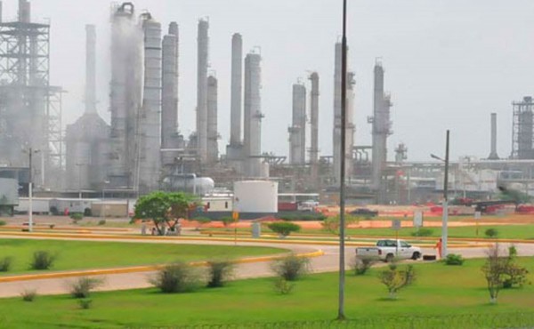 Solicitarán a AMLO mayor vigilancia en zona industrial de Coatzacoalcos