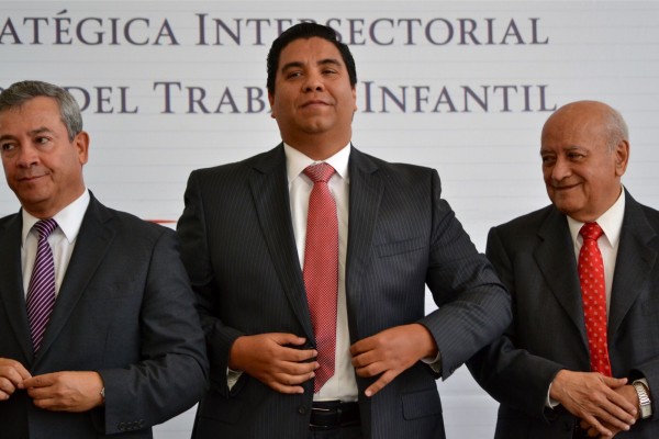 Gabriel Deantes seguirá vinculado a proceso
