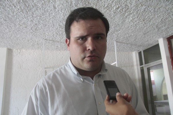 Montaje contra Morena, supuesta entrega de despensas: Adrián González