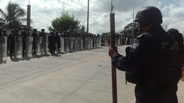 ONGs, UV y Article19 piden derogar el delito de ultrajes a la autoridad en Veracruz