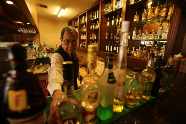 Sin cambios, horarios de venta de alcohol en Xalapa