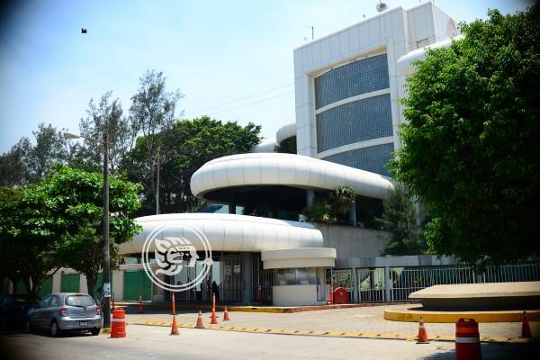 Funcionario del edificio de Pemex pierde batalla contra Covid-19