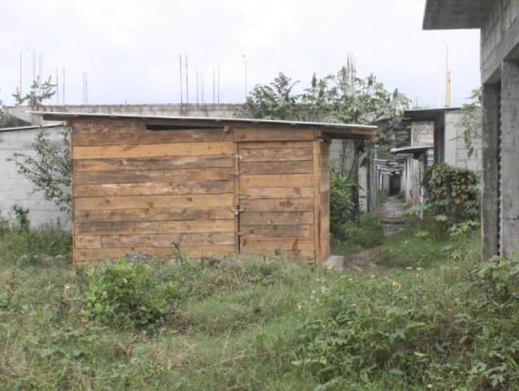 Poza Rica: les venden terreno en 21 mil pesos y exigen devolución con todo y casa