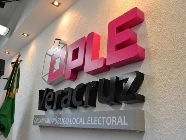 Tras denuncia por violencia de género, comparece contralor de Orizaba ante OPLE