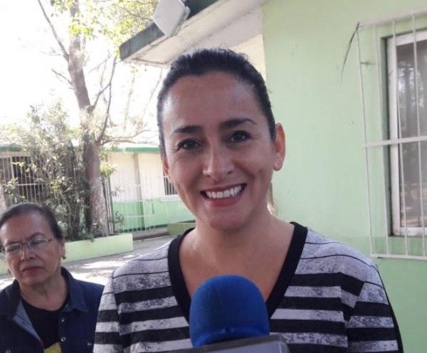 Diana Santiago Huesca gestionará capacitación a madres y jóvenes