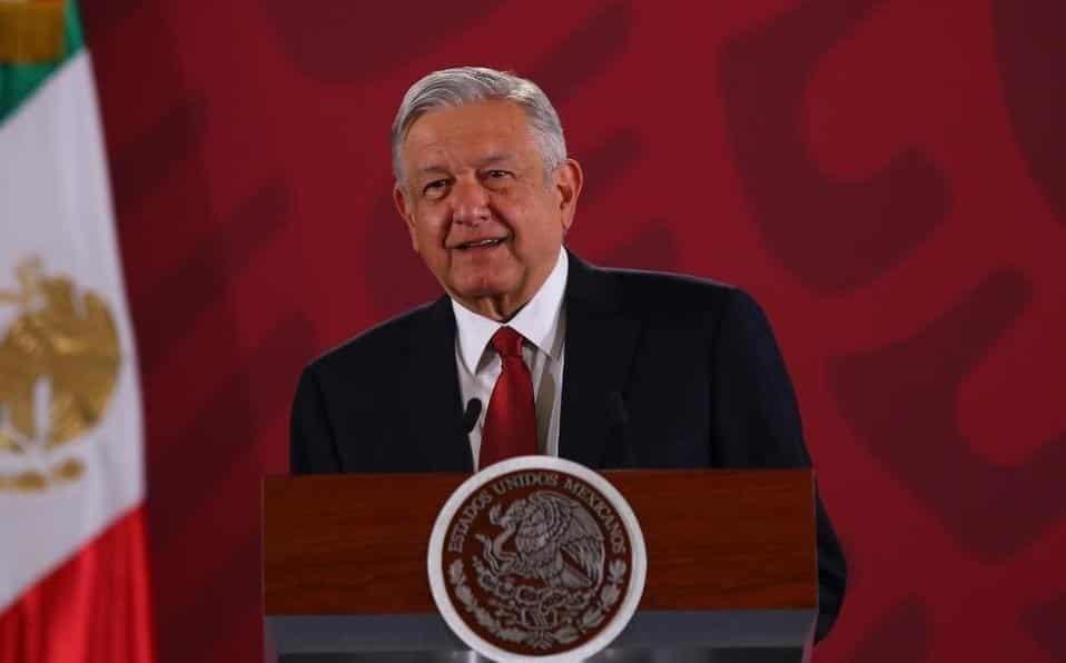 AMLO a favor de fusionar el IFT, Cofece, la CRE para crear Inmecob