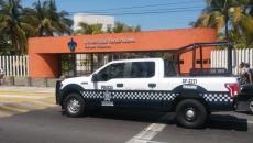 Niegan acoso en alrededores de UV, camioneta es de florería