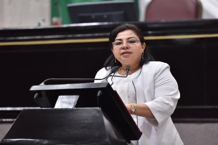 Diputada Florencia Martínez renuncia al PRD-Veracruz