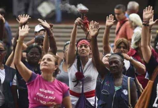 Falta mayor posicionamiento de la mujer dentro de la política