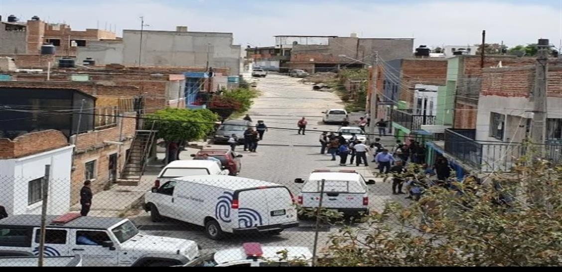 Maestra calma a niños durante balacera en Tlaquepaque