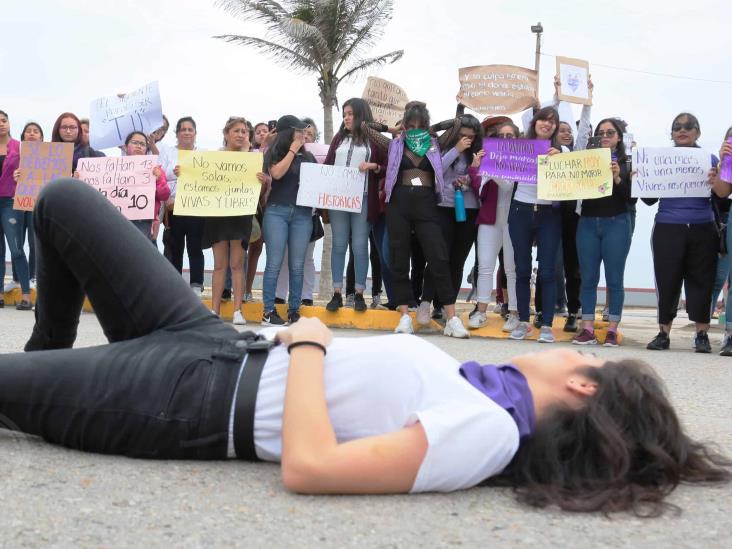 ¡Respétame cabrón!, mujeres de Coatzacoalcos alzan la voz