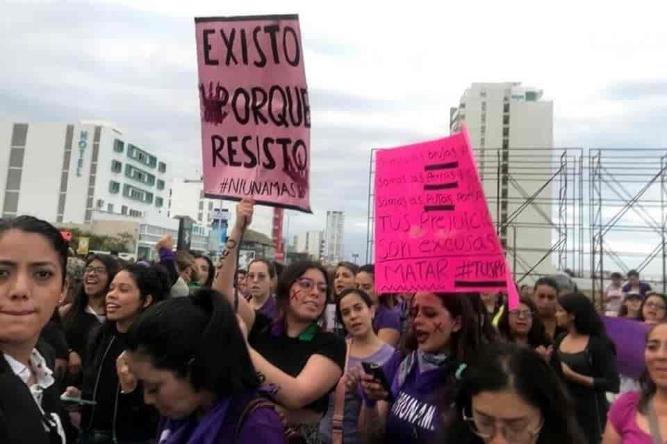 Corto provocó falta de luz durante marcha 8M en Boca del Río