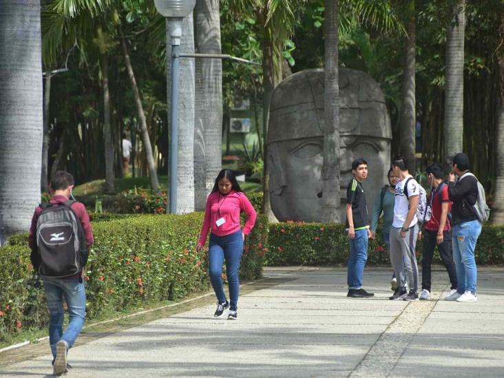 Deserción del 40% de los universitarios durante pandemia, señalan rectores 