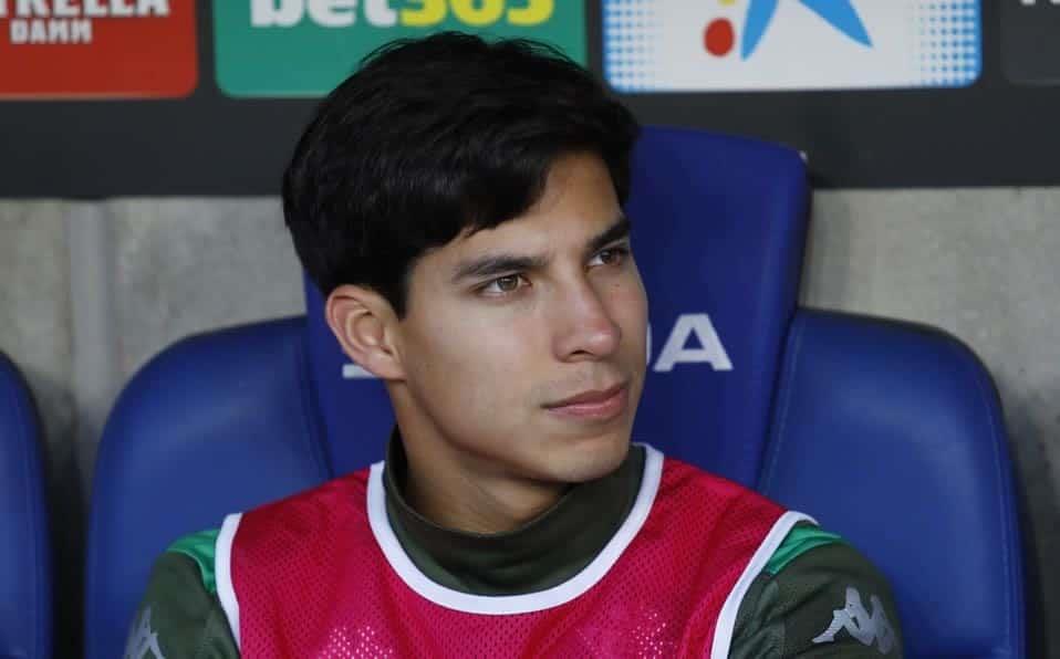 Diego Lainez responde críticas del ‘Piojo’ Herrera