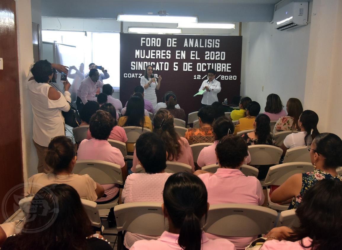 Prefieren a mujeres al frente del gremio magisterial en Veracruz