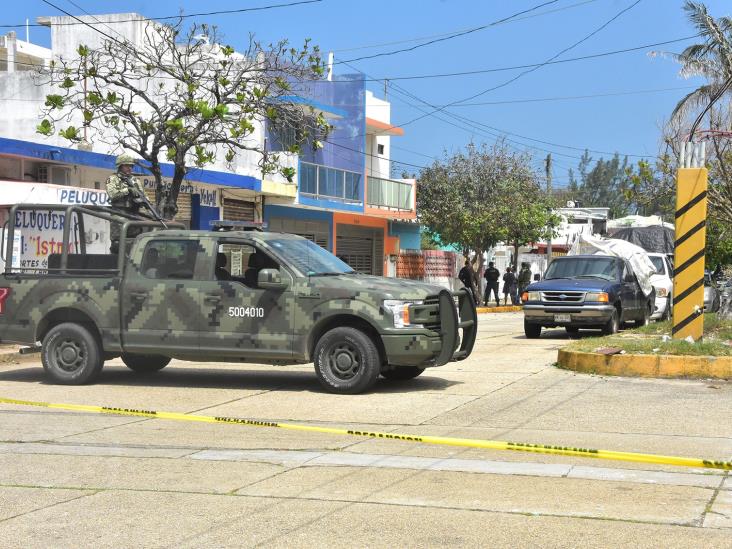 Catean presunta casa de seguridad en Coatzacoalcos