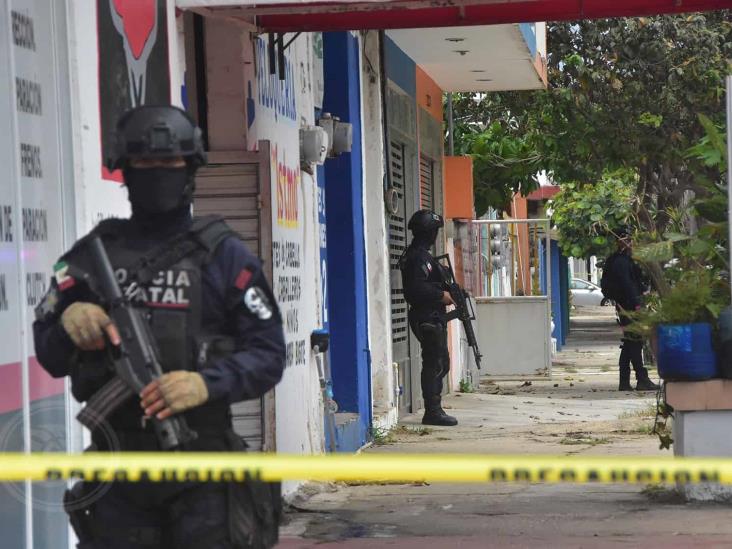 Catean presunta casa de seguridad en Coatzacoalcos