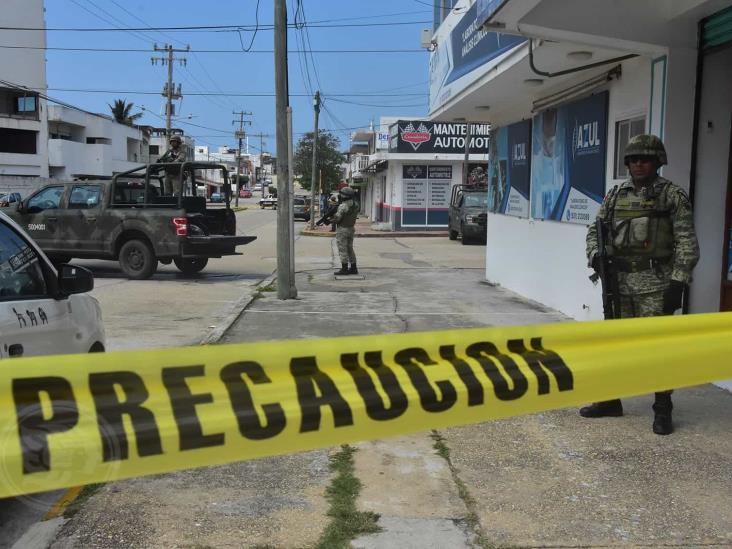 Catean presunta casa de seguridad en Coatzacoalcos