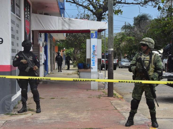 Catean presunta casa de seguridad en Coatzacoalcos