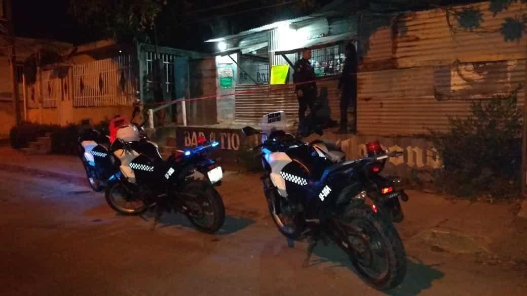 Balean a hombre en cantina de Coatzacoalcos