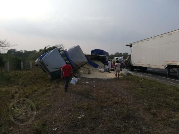 Par de accidentes desatan rapiña en La Tinaja – Cosolea