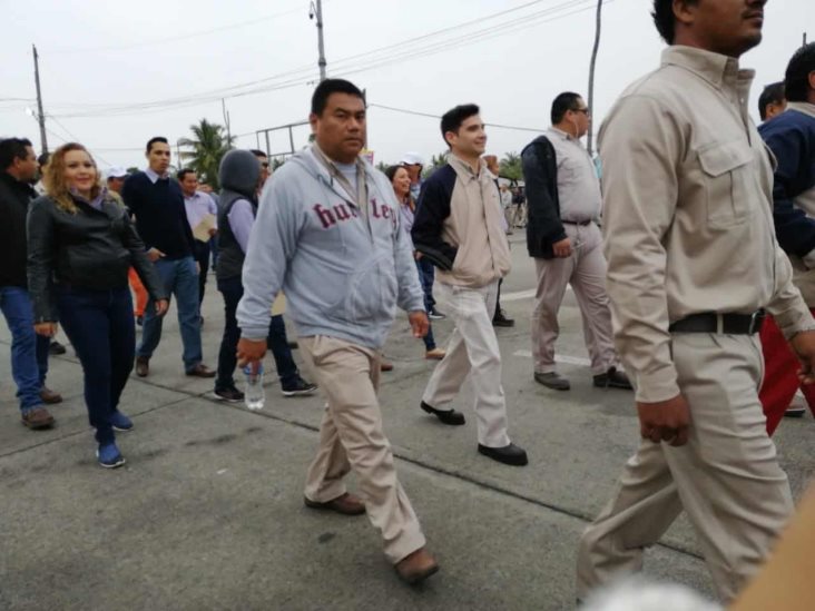 Ante coronavirus, petroleros suspenden desfile en Tuxpan