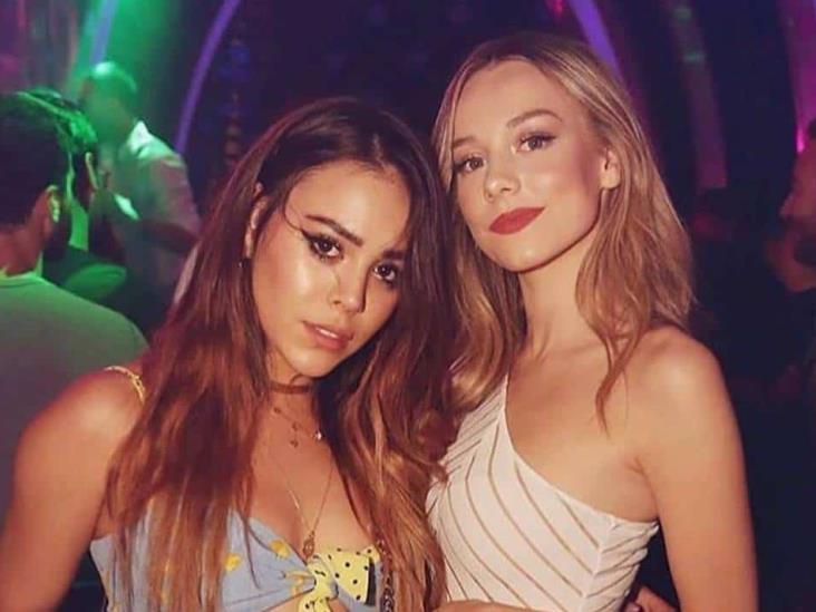 Danna Paola y Ester Expósito hacen estallar TikTok