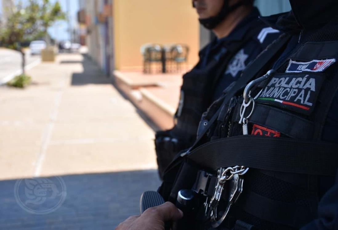 Mandan a aislarse a 18 elementos de la Policía de Coatzacoalcos