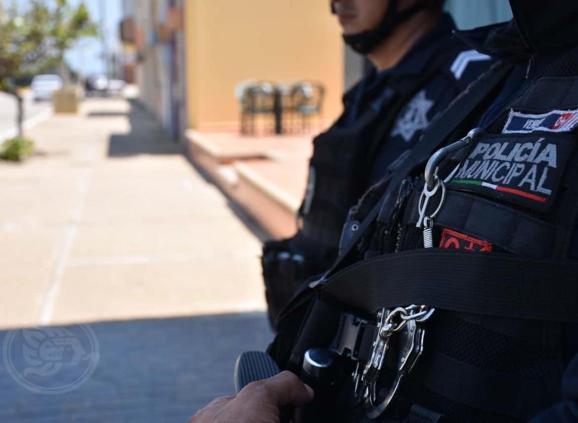 Mandan a aislarse a 18 elementos de la Policía de Coatzacoalcos