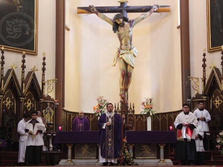 Se reanudan celebraciones eucarísticas en Catedral de Xalapa