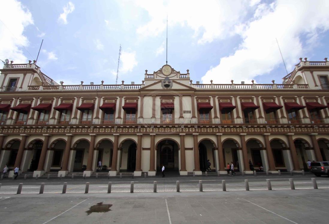 HR Ratings mejora calificación crediticia de Veracruz