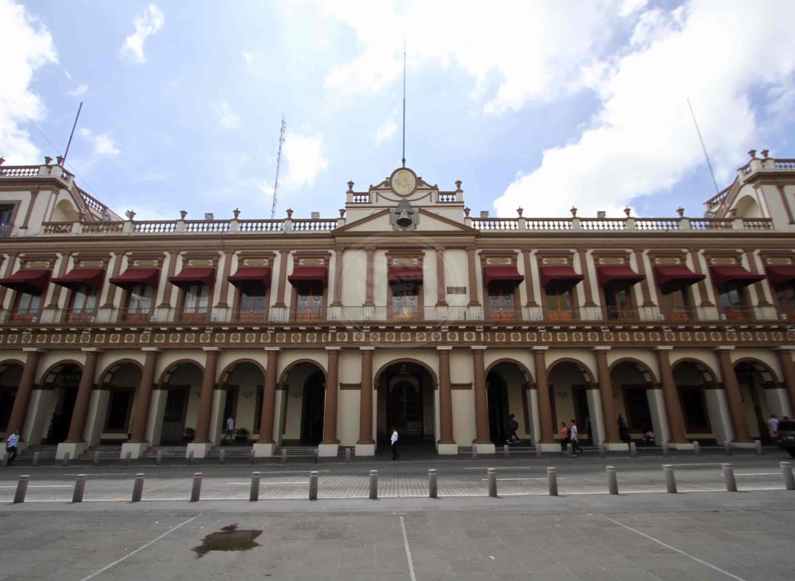 Burocracia trabajará en Nochebuena y Fin de Año