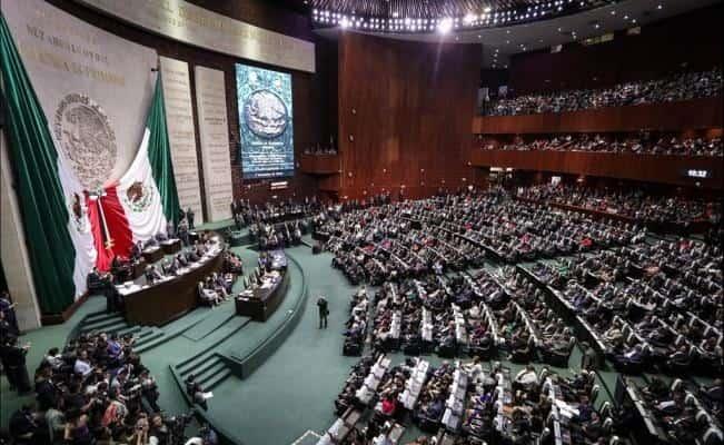 Diputados piden informe sobre infectados en el IMSS