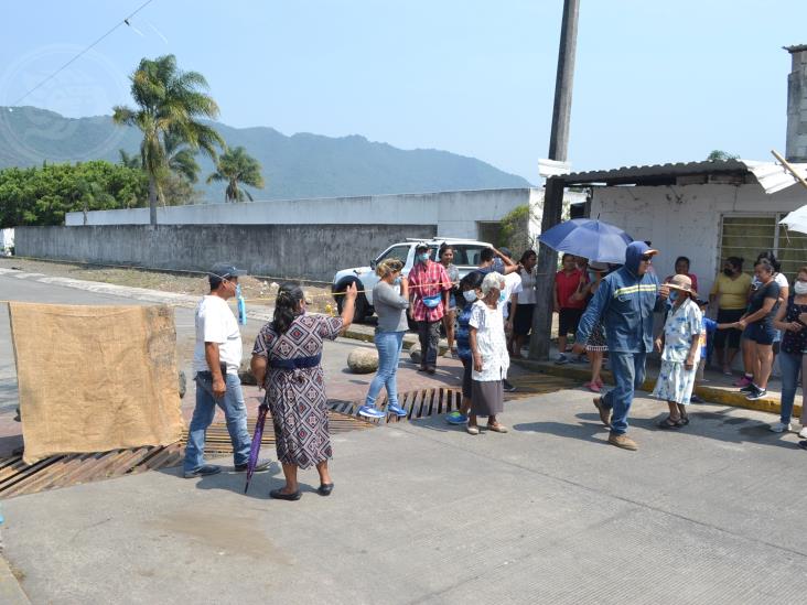 Se manifiestan contra uso de hospital mental para COVID-19