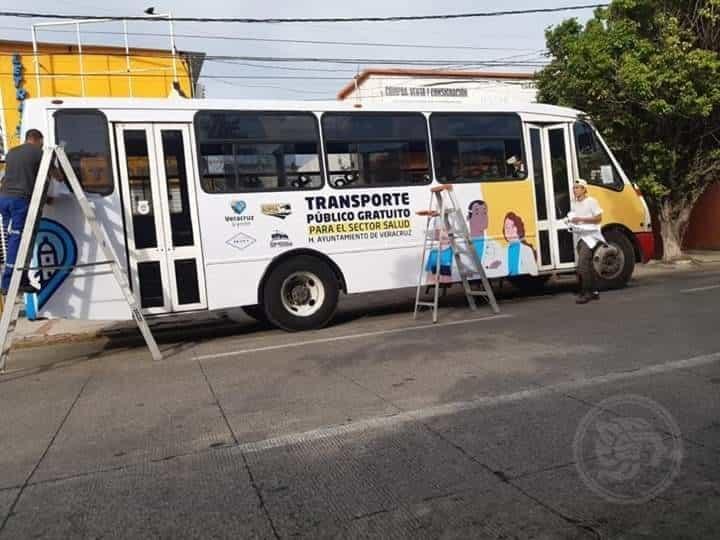 Anuncian servicio gratuito de transporte a personal de Sector Salud en Veracruz