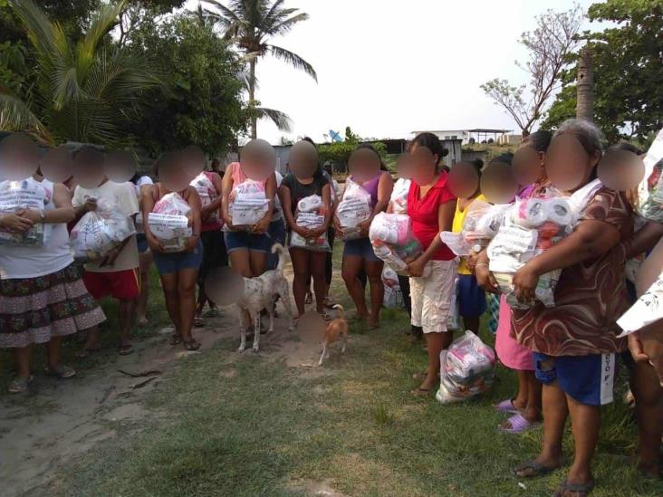 Habitantes de Coatzacoalcos recibieron despensas de los Zetas