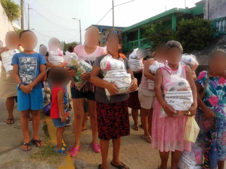 Habitantes de Coatzacoalcos recibieron despensas de los Zetas