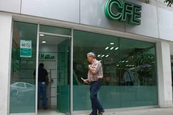 Estallan contra altos cobros de CFE en Tuxpan