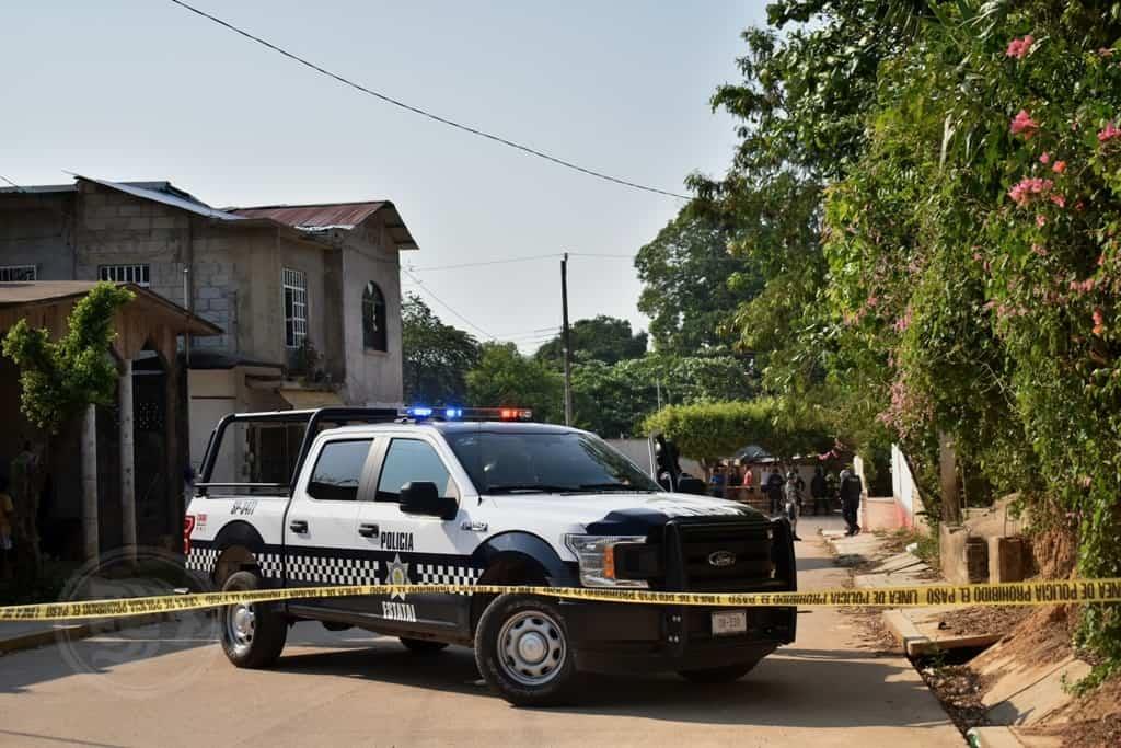 Rafaguean vivienda en Acayucan; amenazan a familia de profesora