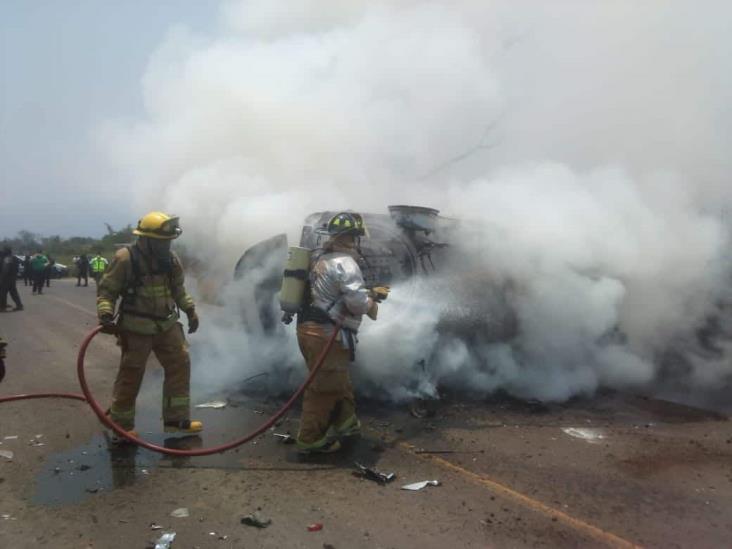 En Cuichapa secuestran a líder cañero e incendian su vehículo