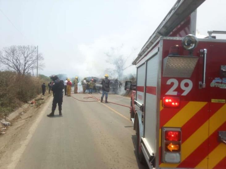 En Cuichapa secuestran a líder cañero e incendian su vehículo