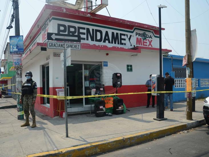 Asaltan sujetos armados casa de empeños Prendamex en Veracruz